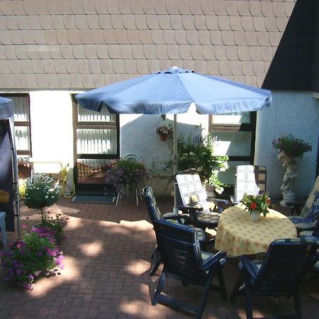 Gaestehaus Hochrhoenblick Schonau an der Brend Екстер'єр фото