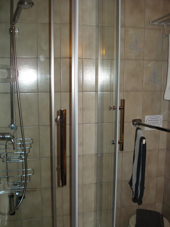 Gaestehaus Hochrhoenblick Schonau an der Brend Екстер'єр фото