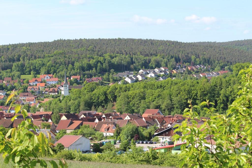 Gaestehaus Hochrhoenblick Schonau an der Brend Екстер'єр фото